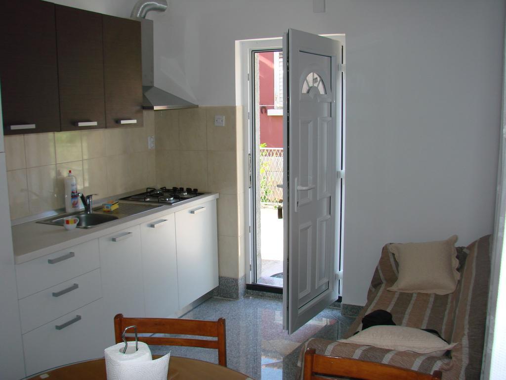 Apartment Matija Трогир Номер фото