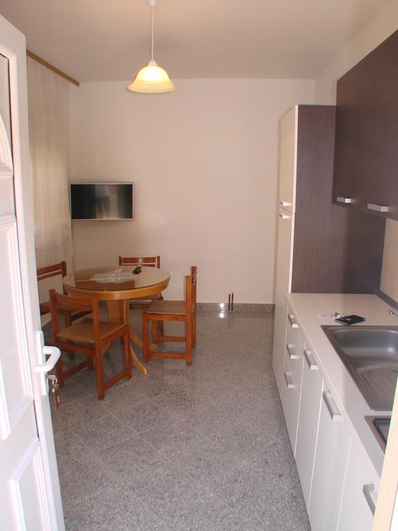 Apartment Matija Трогир Номер фото